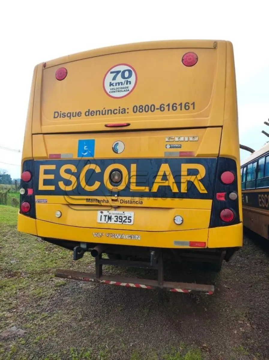 LOTE 003 - ÔNIBUS ESCOLAR VOLKSWAGEN 15.190 EOD E.S. ORE — CARROCERIA CAIO