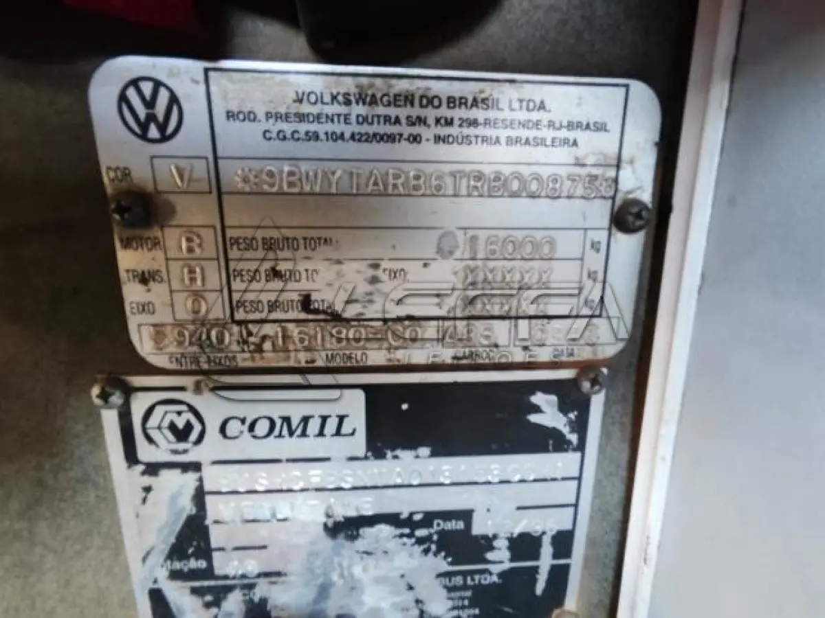 LOTE 002 - ÔNIBUS VOLKSWAGEN 16.180 — CARROCERIA COMIL