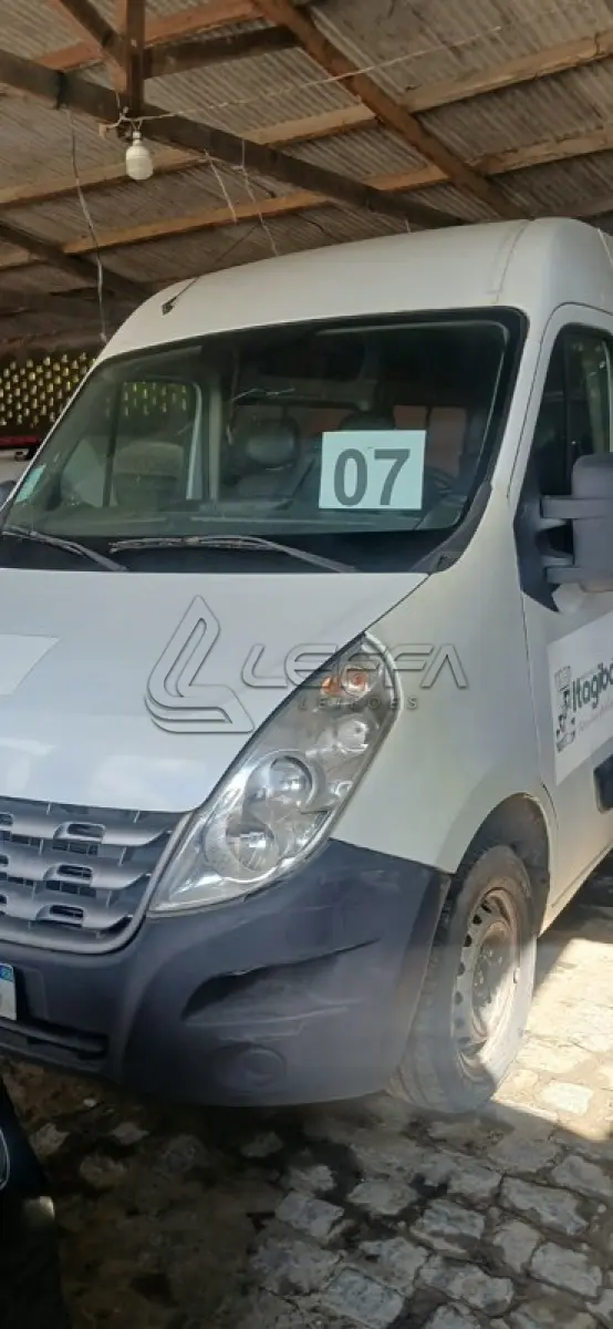 LOTE 007 - RENAULT MASTER PASSAGEIRO