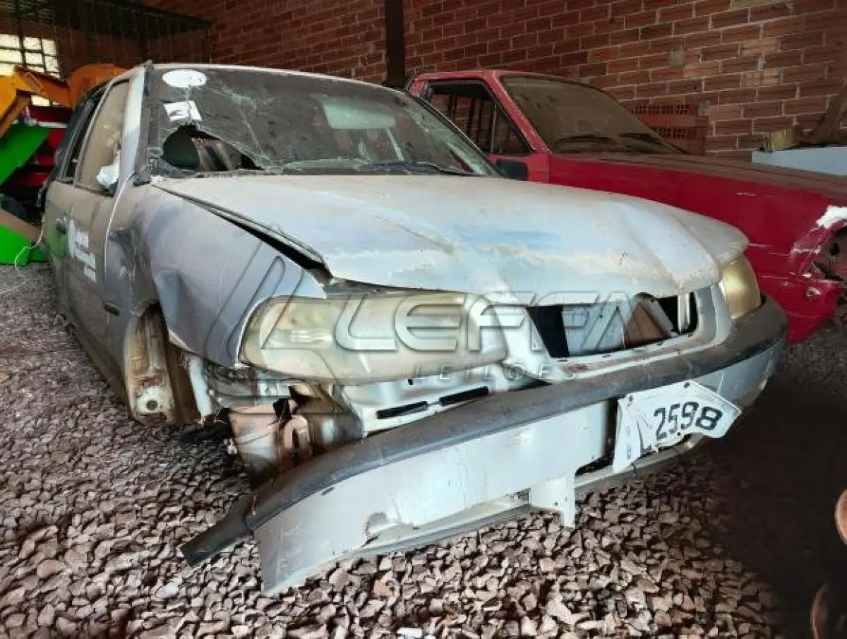 LOTE 013 - VOLKSWAGEN PARATI CITY 1.6 (SUCATA)