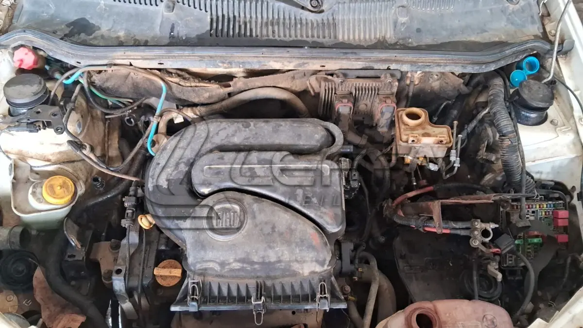 LOTE 008 - FIAT STRADA AMBULÂNCIA (SUCATA)