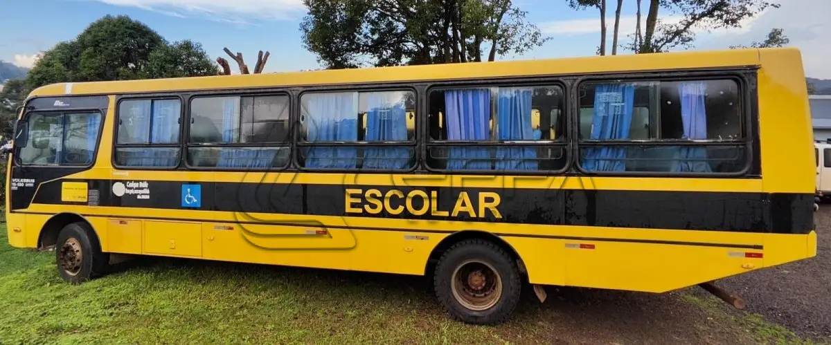 LOTE 003 - ÔNIBUS ESCOLAR VOLKSWAGEN 15.190 EOD E.S. ORE — CARROCERIA CAIO