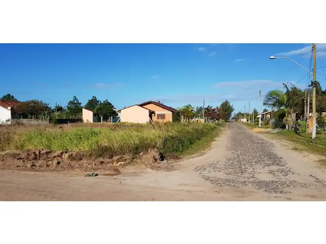 Terrenos Urbanos, na Praia Paraíso, em Torres/RS