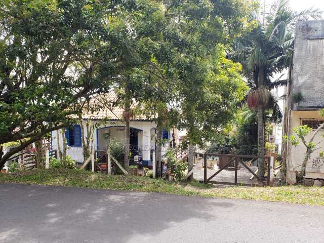 Terreno Urbano, na Rua Padre Lamônaco, em frente a Igreja São Domingos, no Centro em Torres/RS