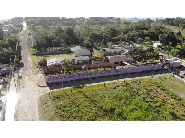 Terreno Urbano, com edificações, no bairro Centenário, Centro de Cultura Neusa Cury, em Torres/RS