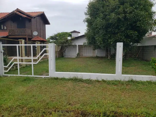 Terreno Urbano, Lote 07 Quadra 04, no Balneário Figueirinha em Arroio do Sal/RS