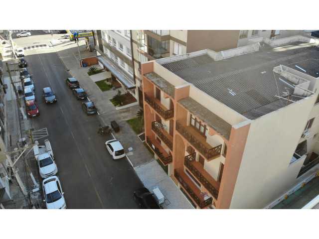 Apto 204 no Edifício Saveiro, no centro de Torres/RS