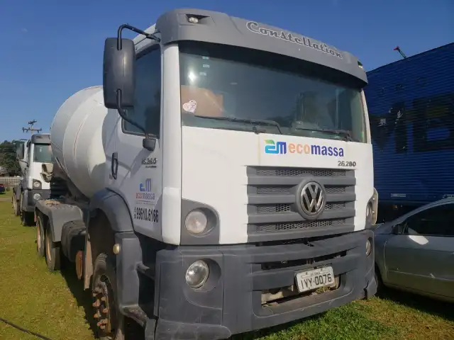 Caminhões VW/26.280 CRM 6x4 Ano 2014