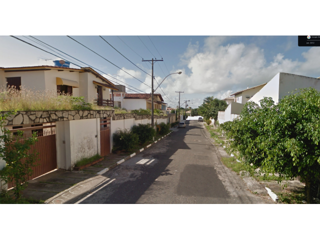 Uma casa e terreno na Rua Praia de Bertioga, nº 57, Loteamento Vilas do Atlântico, 3ª Etapa, Quadra E-05, Lote 17, na cidade de Lauro de Freitas/BA