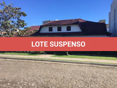 LOTE 001 - TERRENO URBANO COM BENFEITORIAS NA RUA SALDANHA GAMA EM TORRES/RS