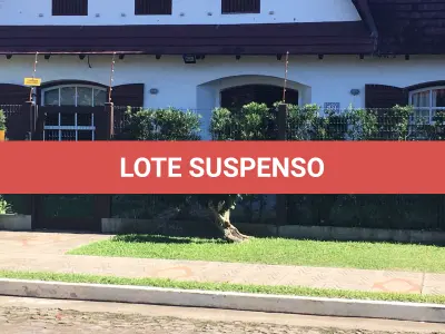 LOTE 001 - TERRENO URBANO COM BENFEITORIAS NA RUA SALDANHA GAMA EM TORRES/RS