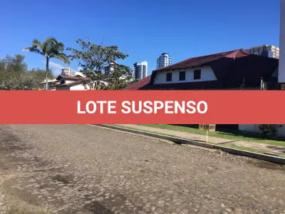 LOTE 001 - TERRENO URBANO COM BENFEITORIAS NA RUA SALDANHA GAMA EM TORRES/RS