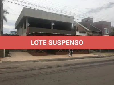 LOTE 001 - Terreno Urbano com Benfeitorias, na Quadra 34-A, na Rua Castro Alves no Centro em Arroio do Sal/RS