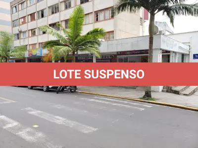 LOTE 001 - Loja Comercial 205 do Edifício Cine Sapt, na Rua Júlio de Castilhos, no Centro em Torres/RS