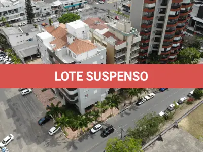 LOTE 001 - Apartamento 703 e Box 06, do Edifício Marichien no Centro de Torres/RS