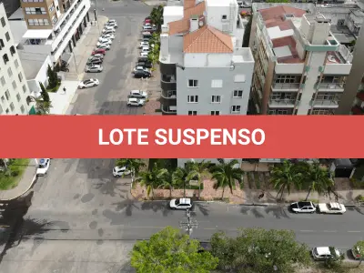LOTE 001 - Apartamento 703 e Box 06, do Edifício Marichien no Centro de Torres/RS