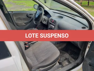 LOTE 001 - UM AUTOMÓVEL GM/MONTANA/CONQUEST, ANO E MODELO 2009/2010