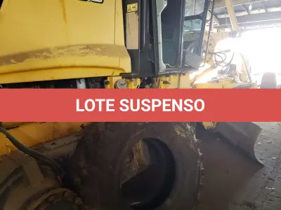 LOTE 008 - MOTONIVELADORA NEW HOLLAND, RG140B, diesel, ano e modelo 2009