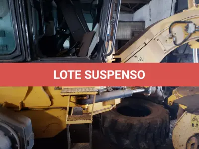 LOTE 008 - MOTONIVELADORA NEW HOLLAND, RG140B, diesel, ano e modelo 2009