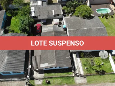 LOTE 001 - Terreno Urbano, com benfeitorias, na rua Santa Rita, 56 na Vila São João, em Torres/RS