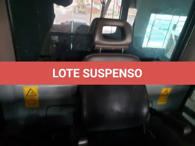 LOTE 008 - MOTONIVELADORA NEW HOLLAND, RG140B, diesel, ano e modelo 2009