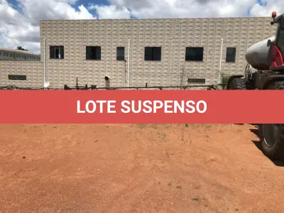 LOTE 002 - PULVERIZADOR MODELO MF 9030, ANO 2011, COR VERMELHA