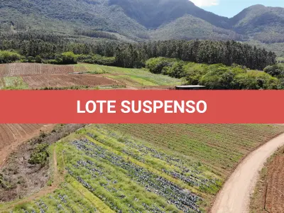 LOTE 001 - Terreno Rural, com área de 215,000 m² no Lugar denominado Chapéu, em Três Forquilhas/RS