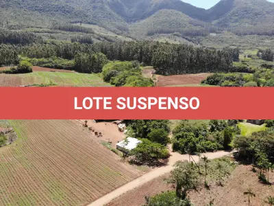 LOTE 001 - Terreno Rural, com área de 215,000 m² no Lugar denominado Chapéu, em Três Forquilhas/RS