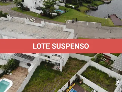 LOTE 001 - UMA CASA DE Nº 08 (OITO) DA QUADRA Nº 06 (SEIS) DO CONDOMÍNIO HORIZONTAL DE RESIDÊNCIAS “ATLANTIS” (PATEO MARBELLA) NO MUNICÍPIO DE XANGRI-LÁ/RS