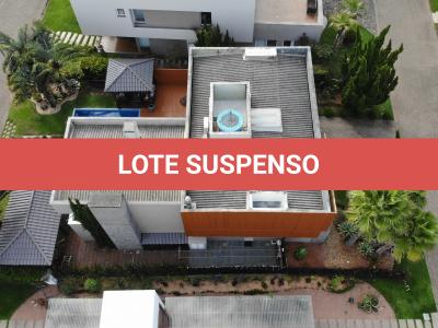 LOTE 001 - UMA CASA DE ALVENARIA COM APROXIMADAMENTE 340,10M² CONSTRUÍDA SOBRE O LOTE F6 DA QUADRA F, DO CONDOMÍNIO HORIZONTAL OCEAN SIDE, TORRES/RS