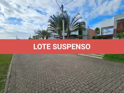 LOTE 001 - UMA CASA DE ALVENARIA COM APROXIMADAMENTE 340,10M² CONSTRUÍDA SOBRE O LOTE F6 DA QUADRA F, DO CONDOMÍNIO HORIZONTAL OCEAN SIDE, TORRES/RS