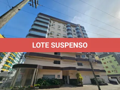 LOTE 001 - UM APARTAMENTO N° 504 (QUINHENTOS E QUATRO), do Edifício Comercial e Residencial TUIANE, situado na Rua 4 (quatro), n° 1143, na Praia ZONA NOVA DE CAPÃO DA CANOA, neste Município de CAPÃO DA CANOA/RS