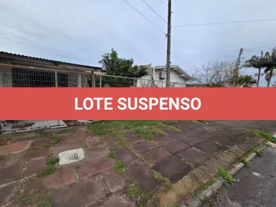 LOTE 001 - Terreno Urbano com benfeitorias, NA RUA VISCONDE DE PELOTAS, 210 em Torre RS