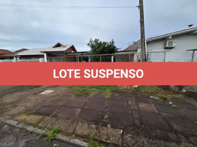 LOTE 001 - Terreno Urbano com benfeitorias, NA RUA VISCONDE DE PELOTAS, 210 em Torre RS