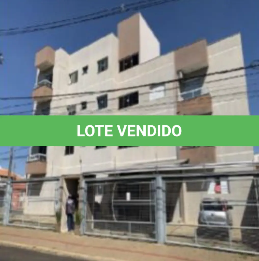 LOTE 213