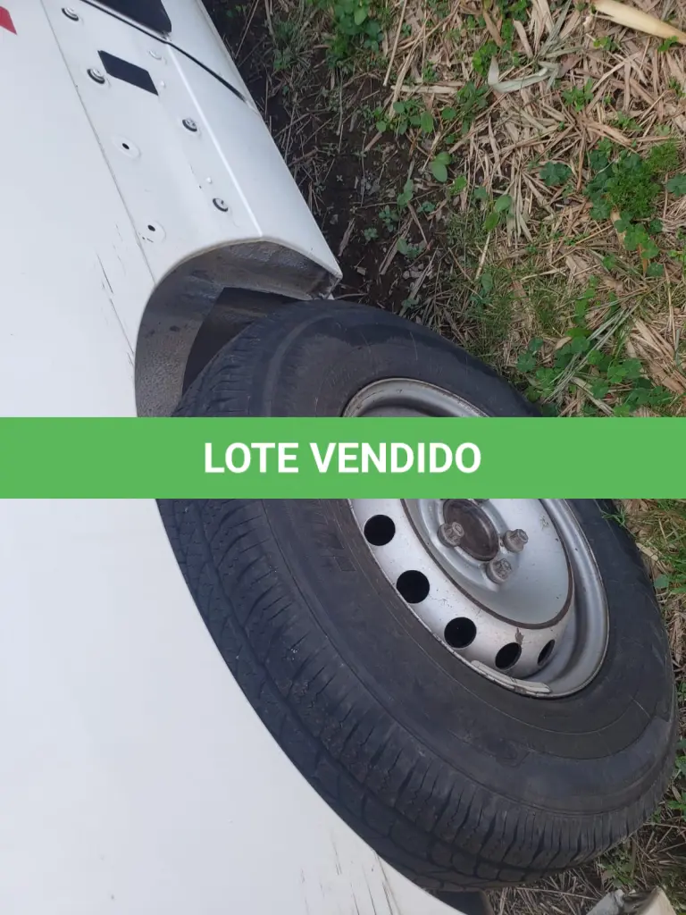 LOTE 005