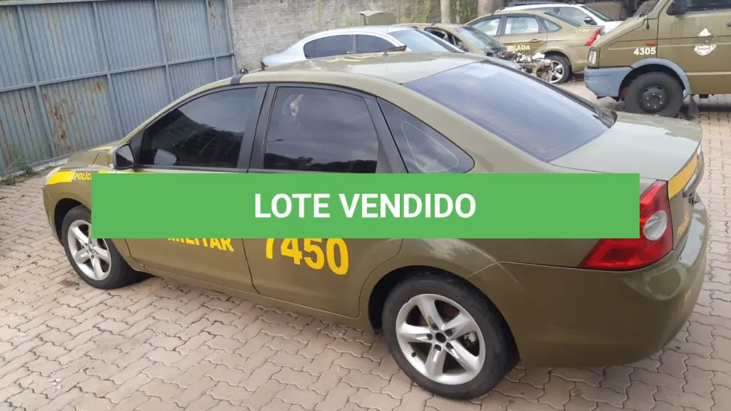 LOTE 082