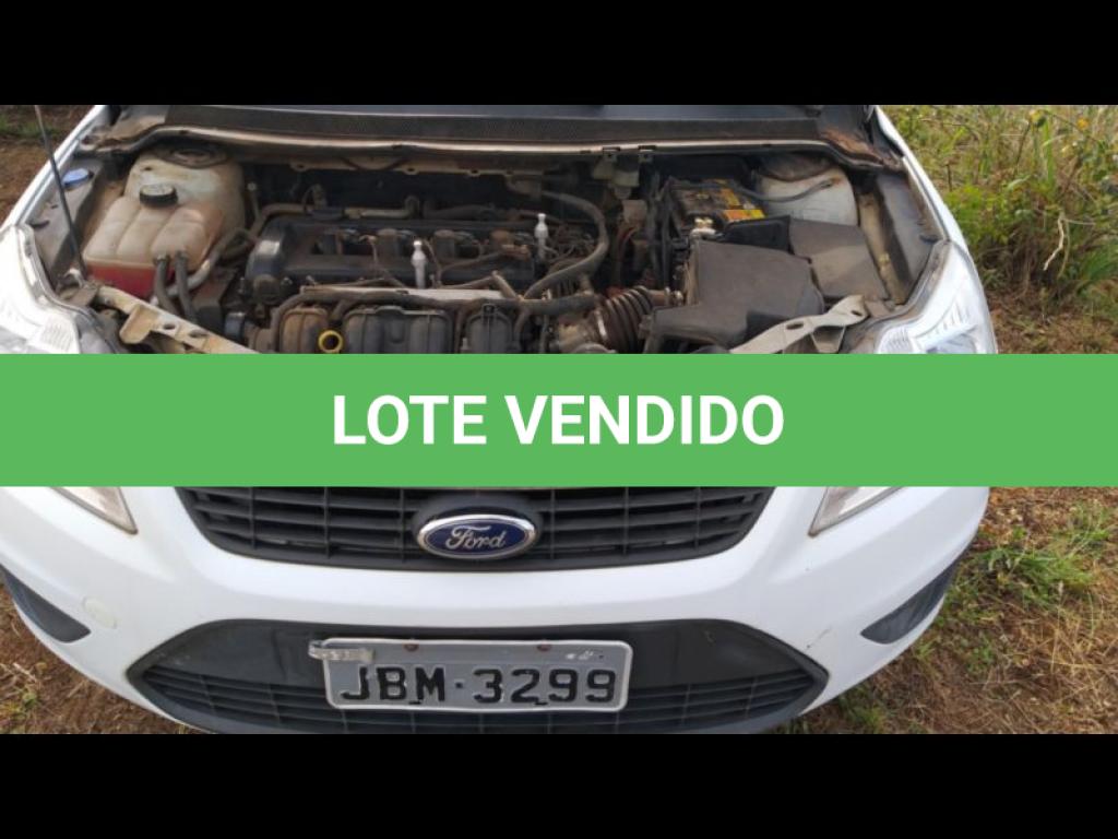LOTE 048