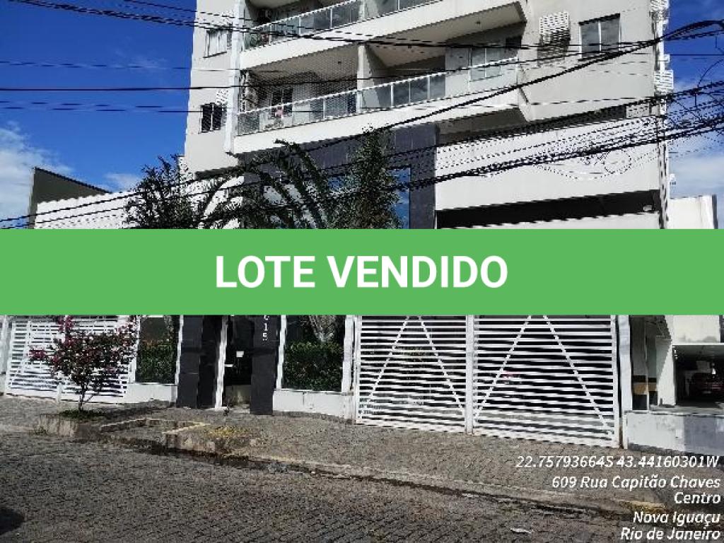 LOTE 261