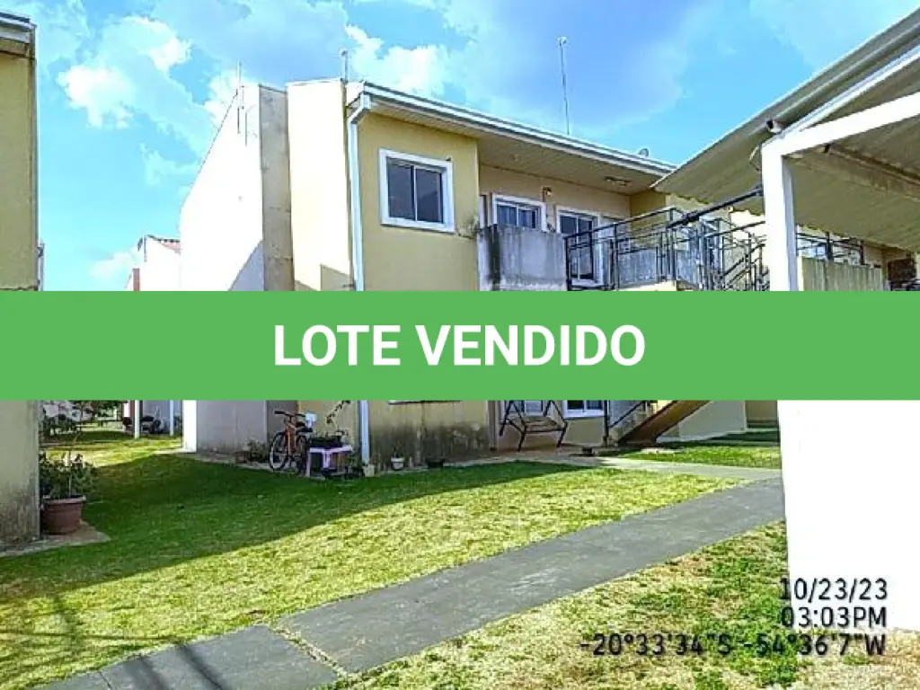 LOTE 121