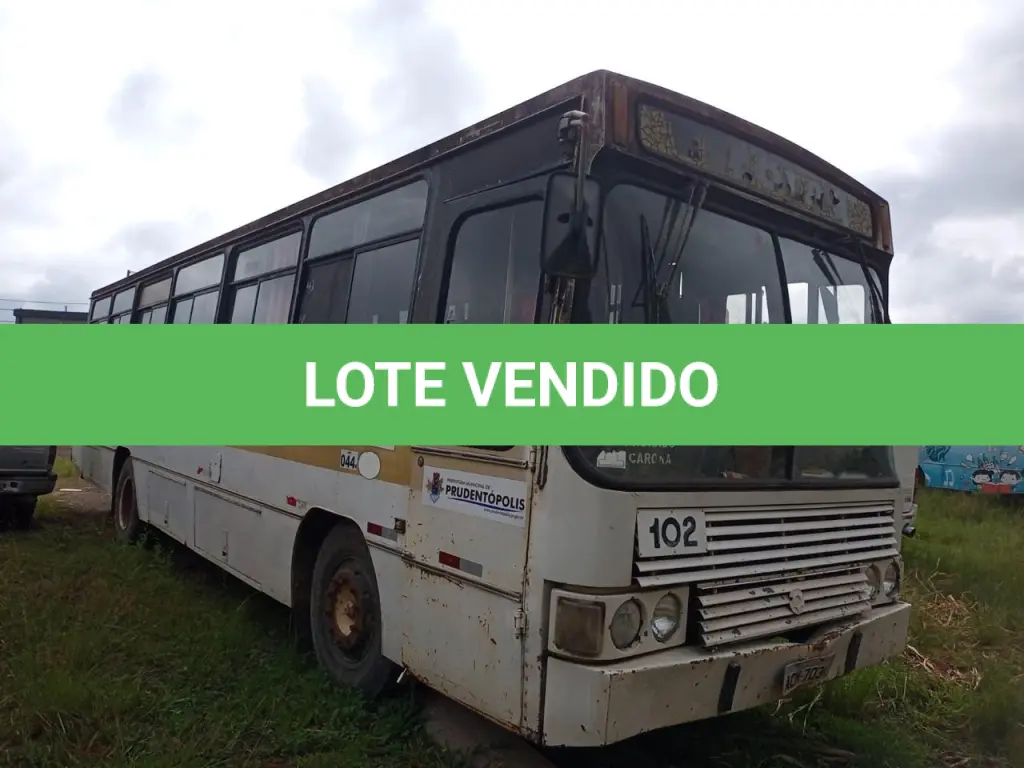 LOTE 044