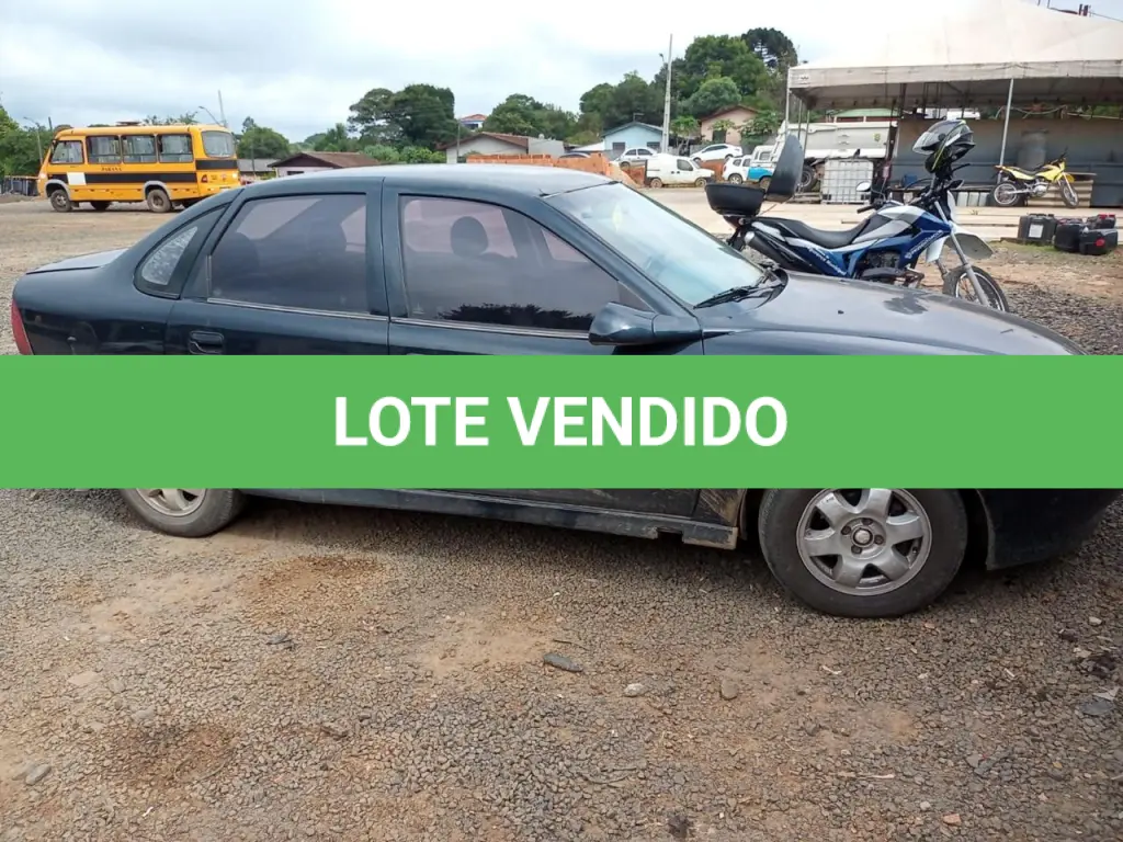 LOTE 047
