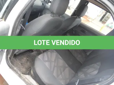 LOTE 004 - VEÍCULO FIAT PALIO FIRE, ANO 2015  MODELO 2016