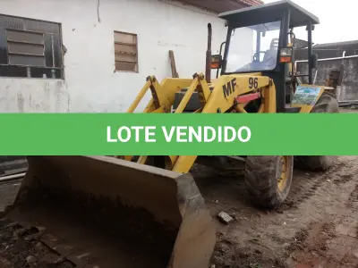 LOTE 020 - RETROESCAVADEIRA MASSEY FERGUSON, MF 96, ANO 2008