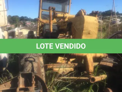 LOTE 004 - MOTONIVELADORA 140B