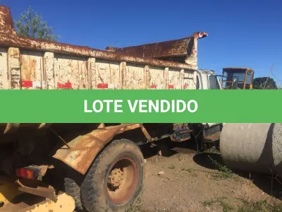 LOTE 001 - CAMINHÃO BASCULANTE