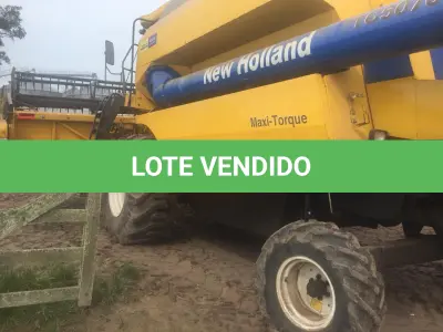LOTE 004 - COLHEITADEIRA, NEW HOLLAND, MOD TC 5070, ANO 2013