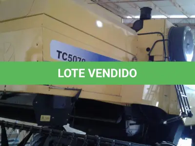 LOTE 004 - COLHEITADEIRA, NEW HOLLAND, MOD TC 5070, ANO 2013