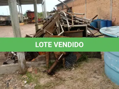 LOTE 002 - SUCATA – ÔNIBUS SINISTRADO E FERRO