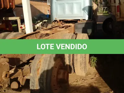 LOTE 006 - CAMINHÃO MERCEDES BENS 1517, ANO 1986